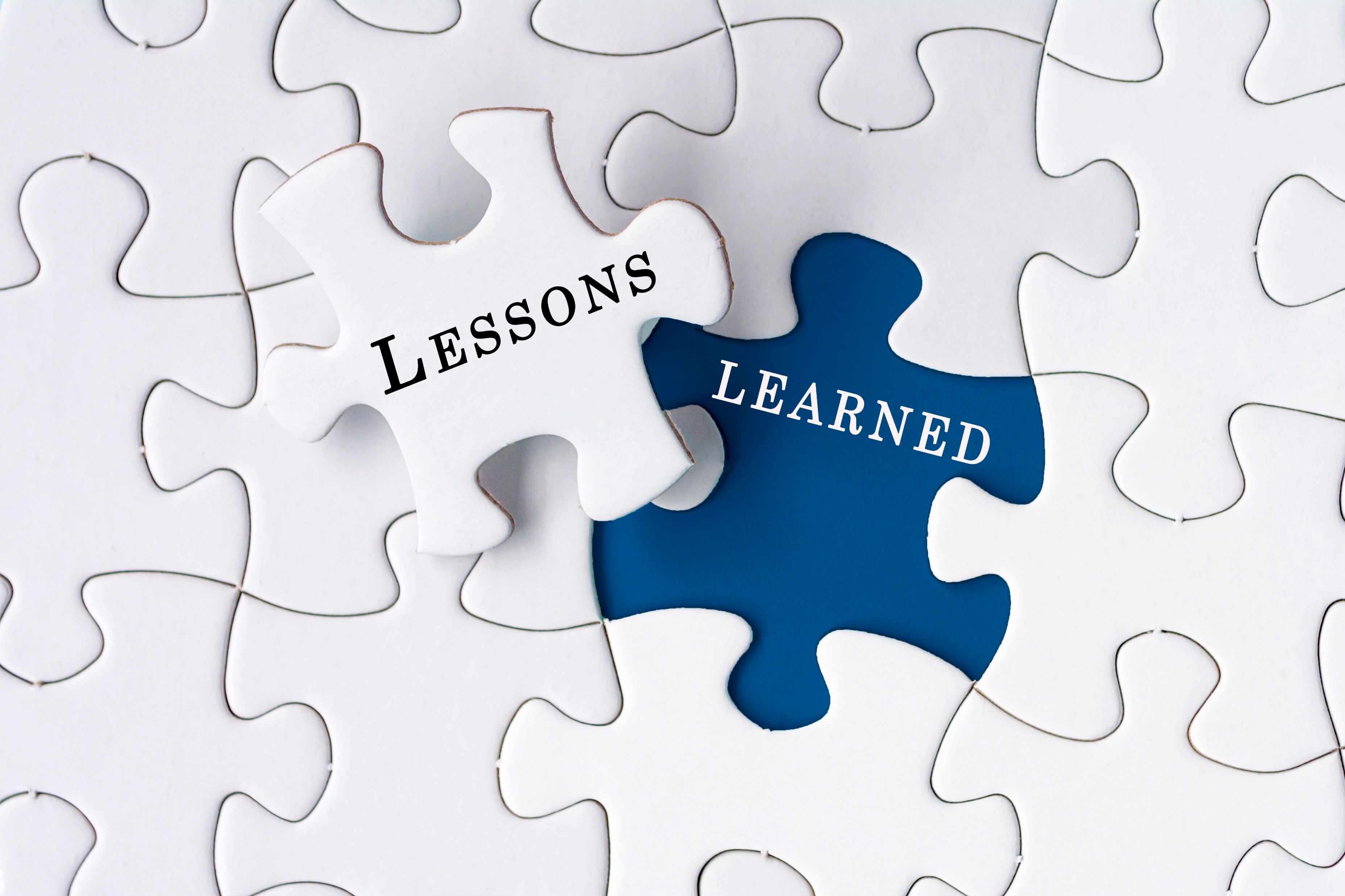 Lesson learned text on jigsaw puzzle