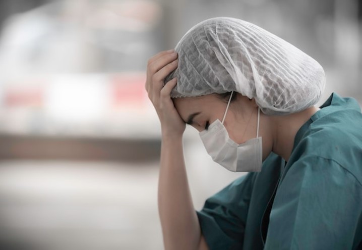 combat nurse staffing shortages